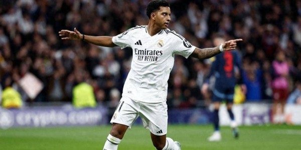 曾经的球队功臣，如今枯坐板凳席，标价1亿欧无人问，皇马11号何处去？